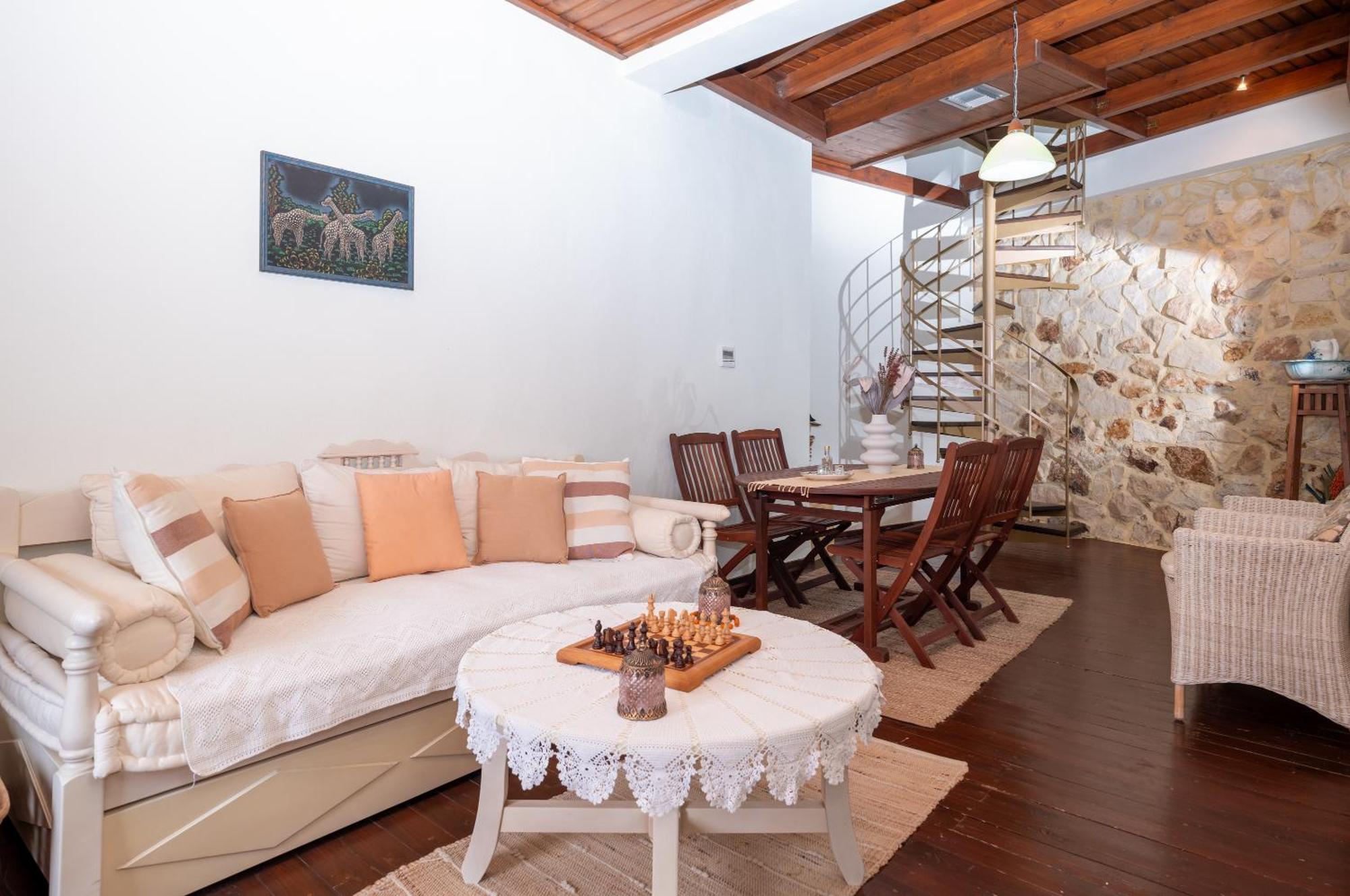 Ornus Traditional House Orne Luaran gambar